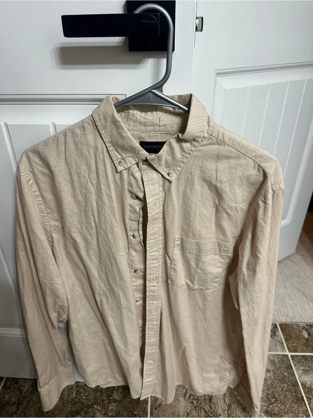 Banana Republic Men's Long-Sleeve Button-Down Shirt - Light Beige